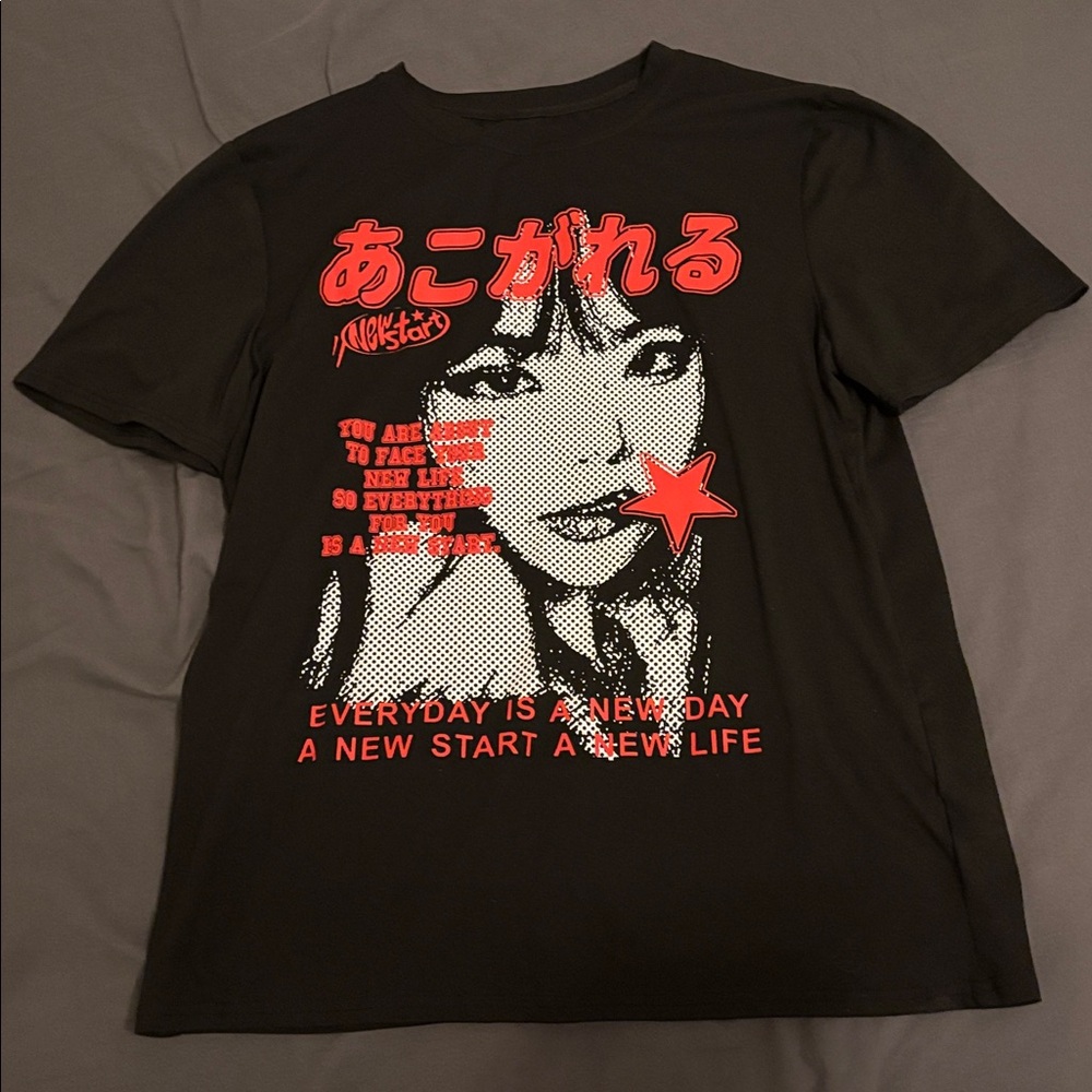 ROMWE Black Graphic Tee with Red Accents